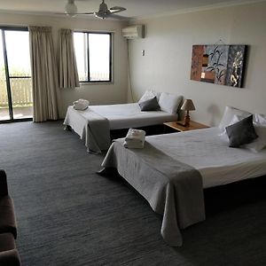 Twin Glasshouse View Room